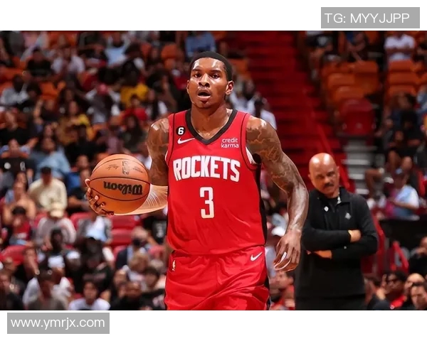 姚明在火箭队的辉煌岁月与对抗爵士队的经典对决回顾 姚明在火箭队的辉煌岁月与对抗爵士队的经典对决回顾