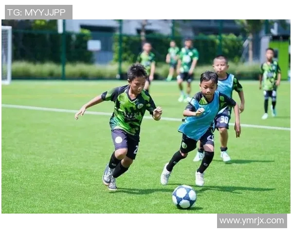 足球明星家庭的幸福生活六个孩子的成长故事与梦想追逐