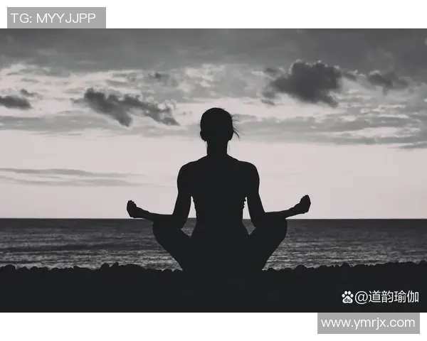 何思雨：在纷繁世界中寻找内心的宁静与自我成长之路